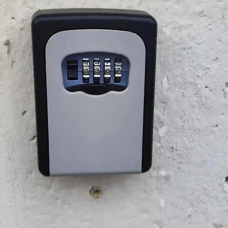 Nel Blu Dipinto Di Blu *